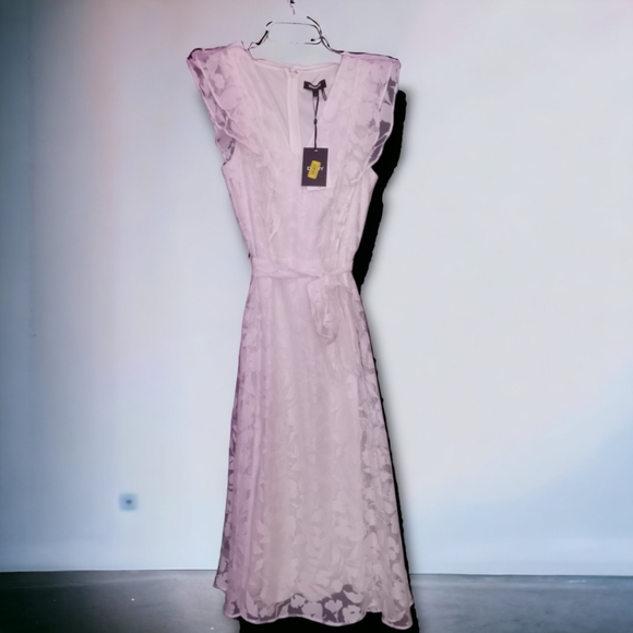 Dkny Dresses & Skirts - DKNY white dress